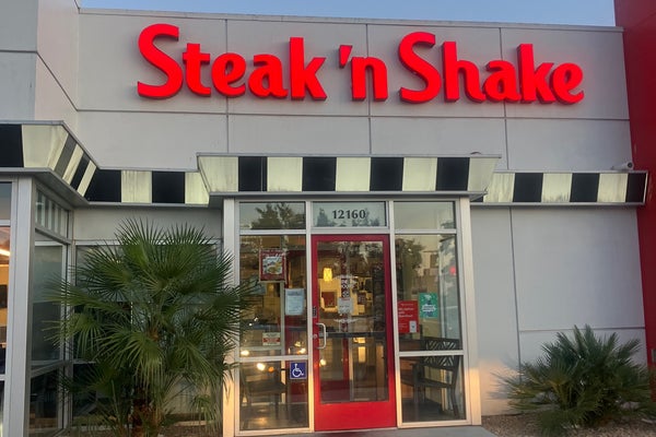 Steak 'n Shake — photo 2