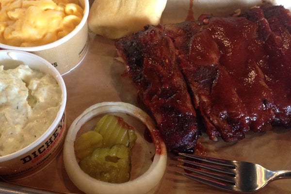 Dickey's Barbecue Pit — photo 2