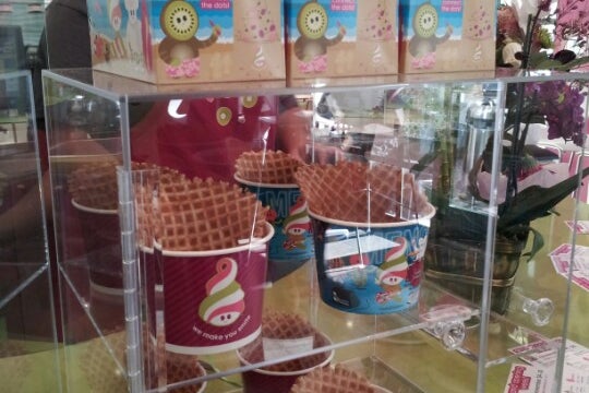 Menchie's — photo 3