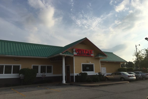 Outback Steakhouse — photo 2