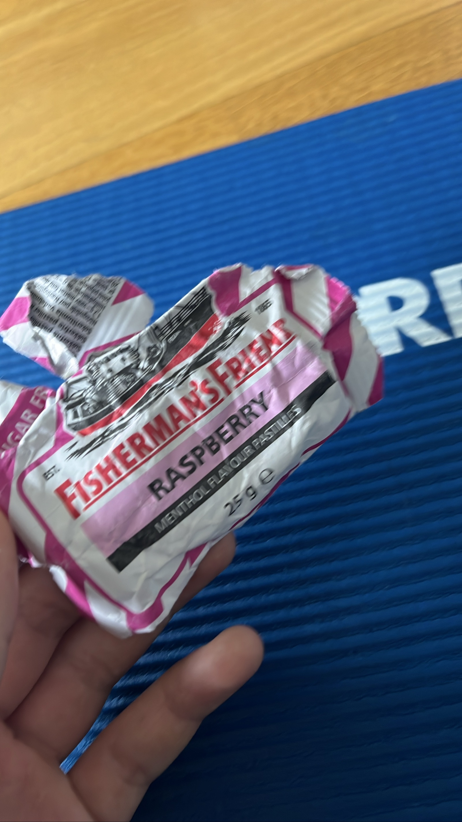 FISHERMAN'S FRIEND Raspberry