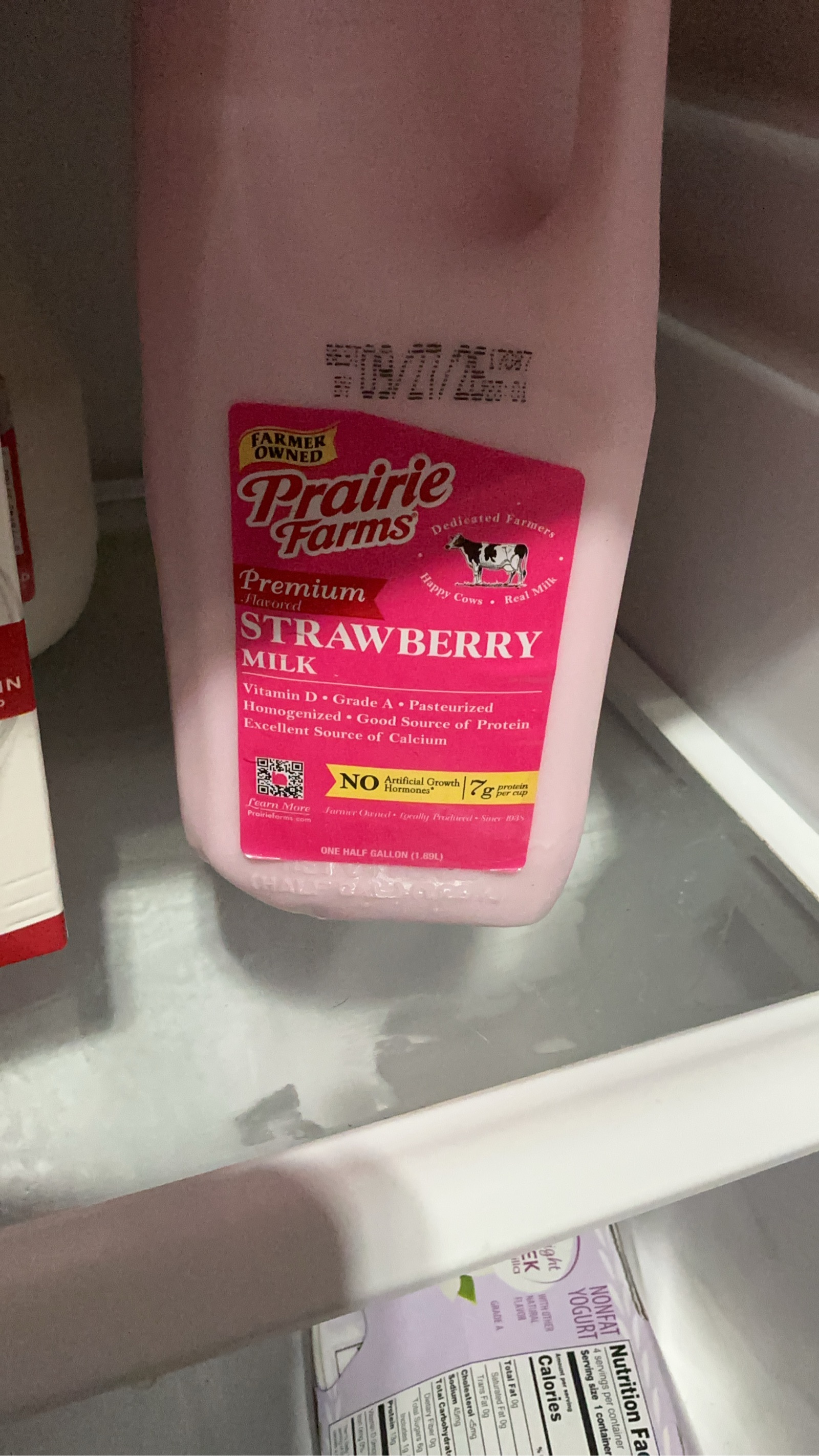 Prairie Farms Strawberry Milk