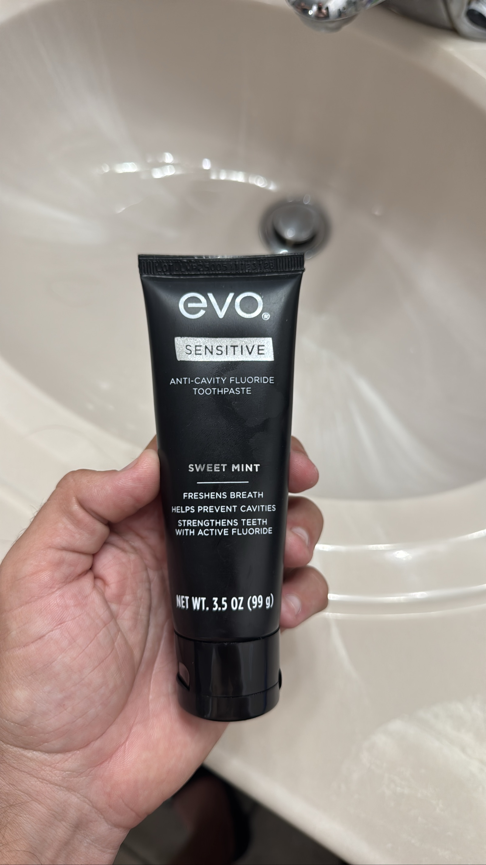 Devotion Sensitive Sweet Mint Anti-Cavity Fluoride Toothpaste